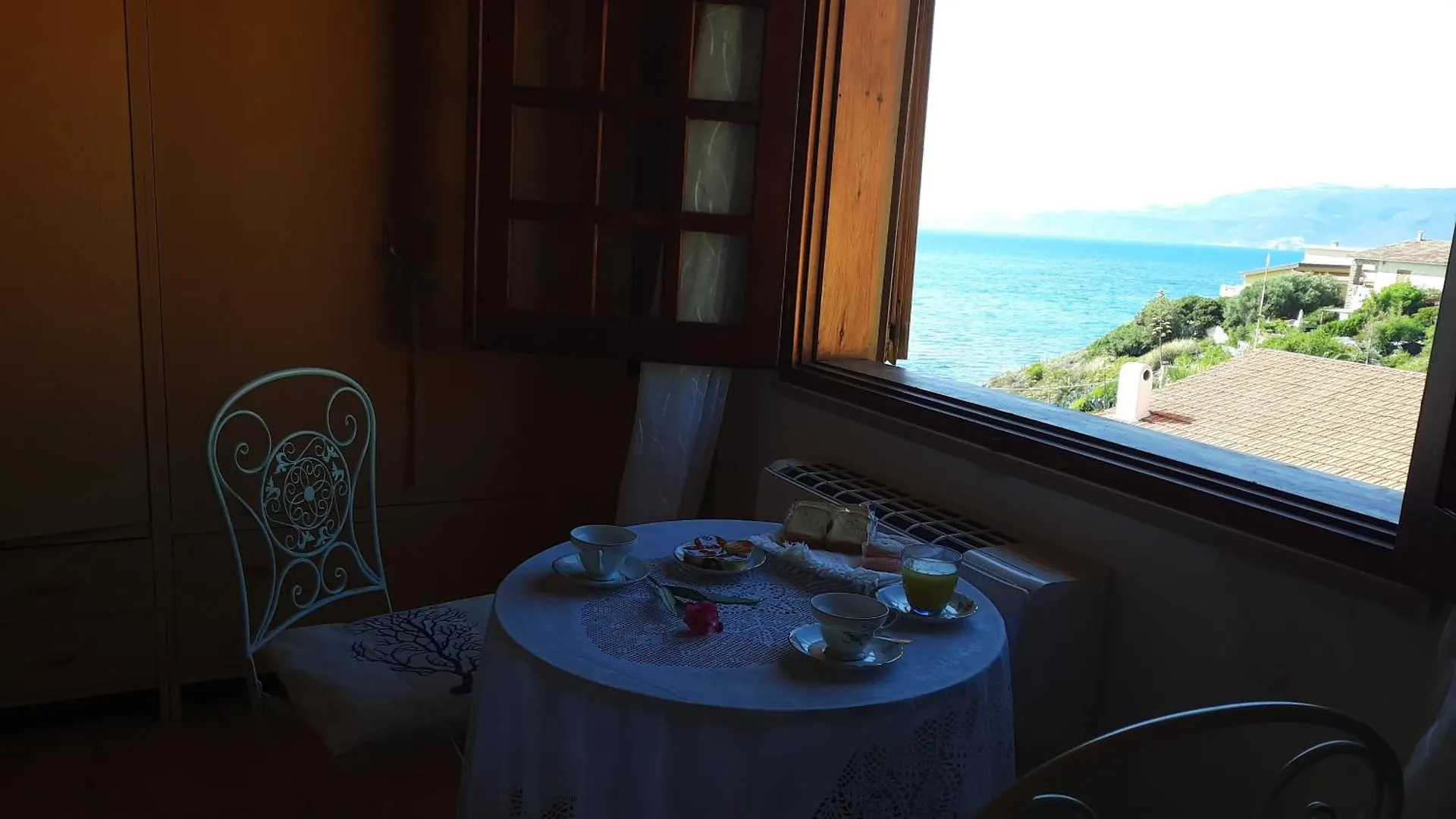 Apartman Sardegna Casa Vacanze La Bouganville Tresnuraghes Olaszország